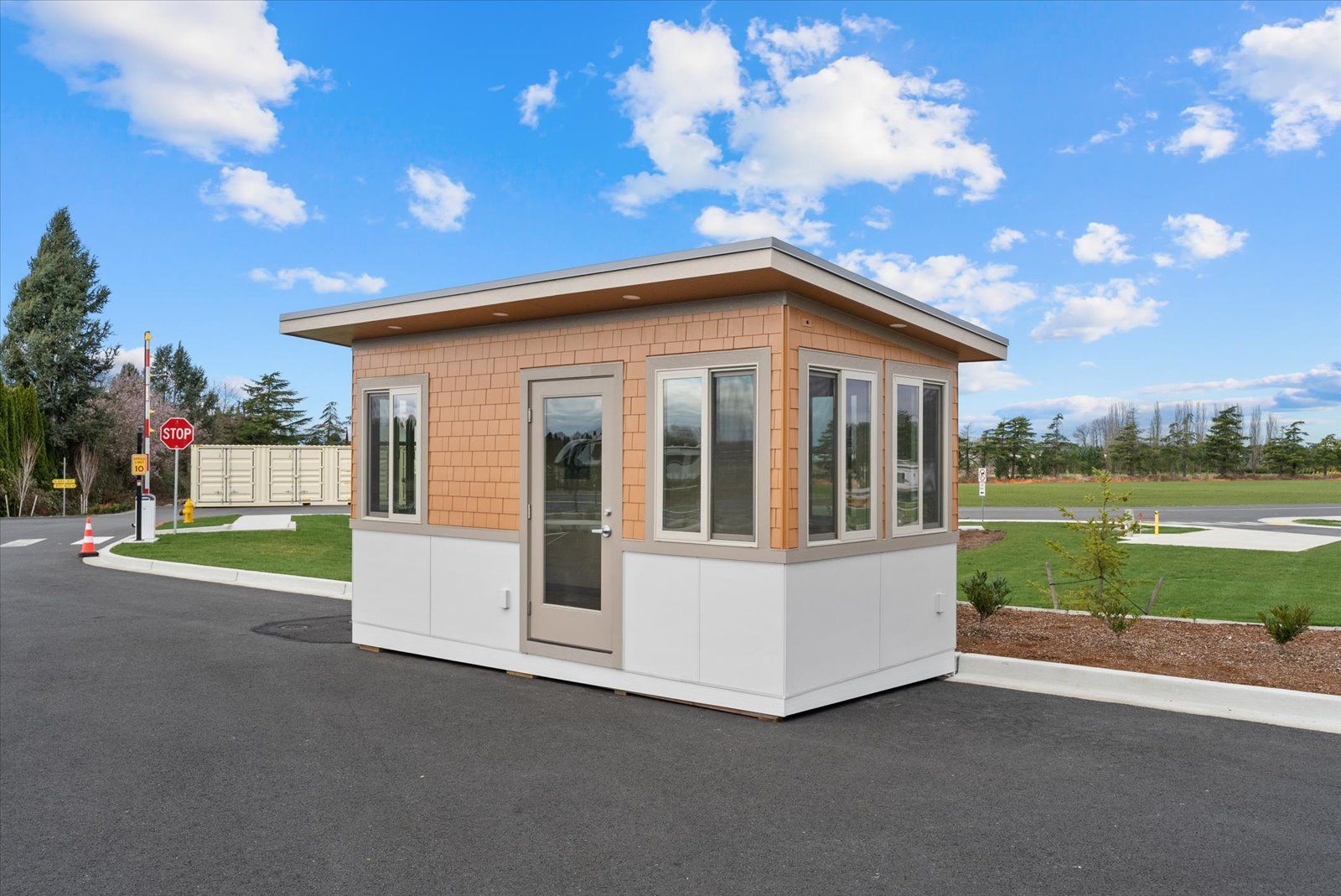 Delivery kiosk photo 15