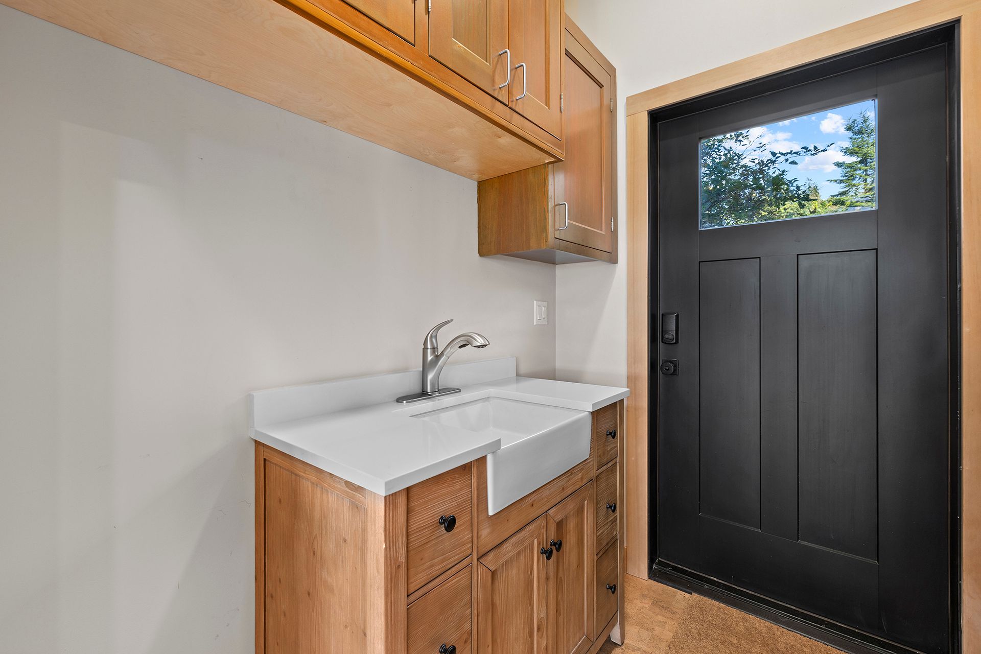 Detached garage and piano studio photo 11
