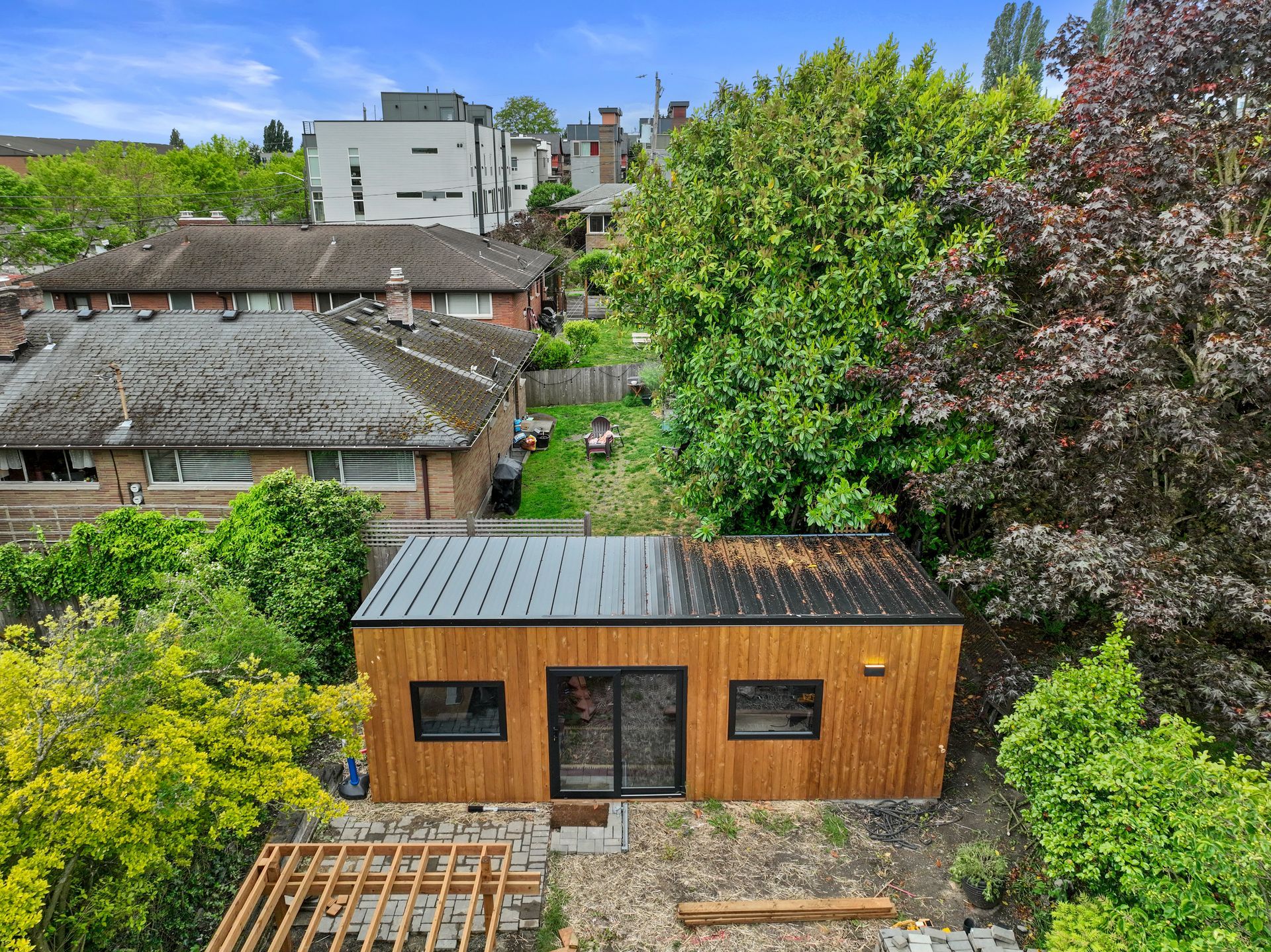 Modern backyard ADU photo 7