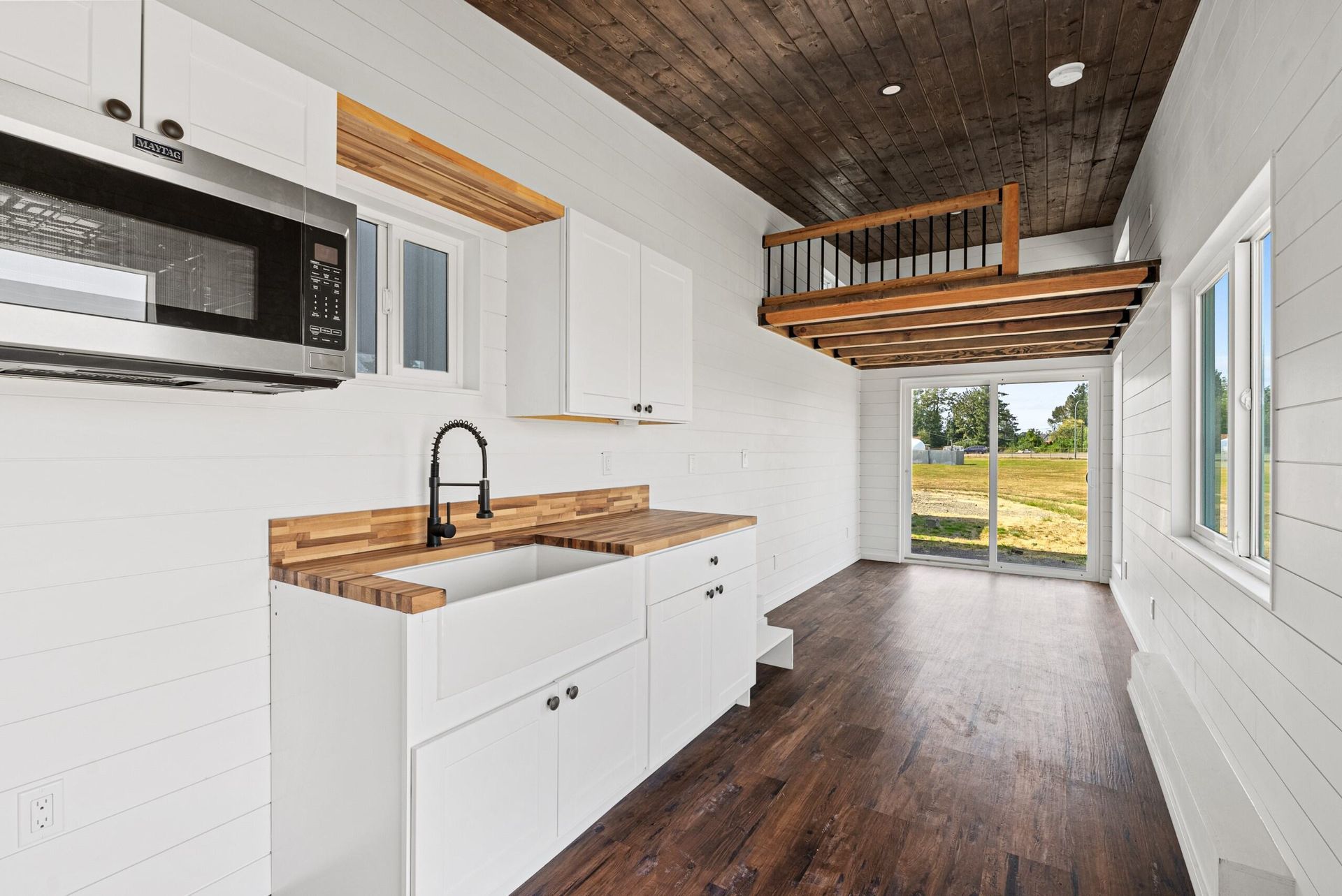 Tiny Home Lily model photo 11